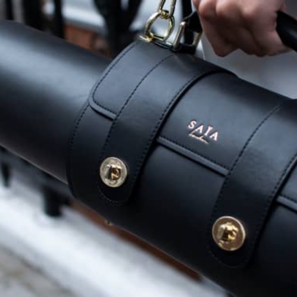 NWT $395 Saia London luxury vegan leather yoga mat bag with strap - Picture 7 of 7